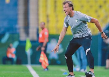 رينار ينفي سعي الاتحاد السعودي لتجنيس لاعبين قبل المونديال