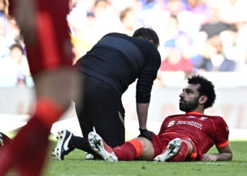 صلاح يحدد موقفه من اللحاق بنهائي دوري أبطال أوروبا