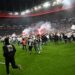 يويفا يصدر عقوبات بحق فرانكفورت الألماني
