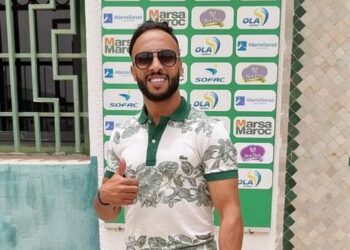 عصام الراقي ينخرط في نادي الرجاء الرياضي