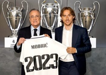 ريال مدريد يعلن تمديد تعاقده مع مودريتش