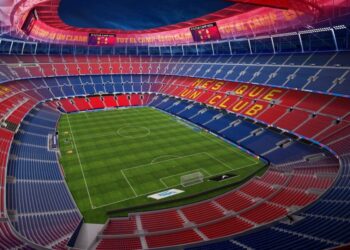 برشلونة يترك ملعب كامب نو في موسم 2023-2024