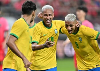البرازيل تسحق كوريا الجنوبية بخماسية