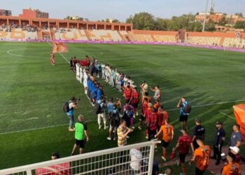 عكس الرجاء… الدفاع يقيم ممرا شرفيا لنهضة بركان
