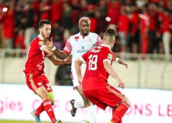 مبينزا: توصلت بعرض من الرجاء الرياضي