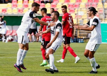 كأس ألمانيا: ليفركوزن يودع أمام فريق درجة ثالثة
