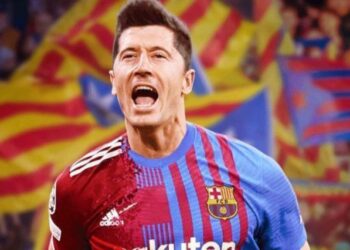 ليفاندوفسكي إلى برشلونة