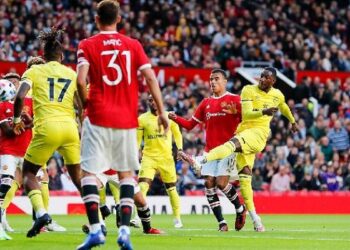 برينتفورد يصعق مانشستر يونايتد برباعية