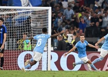 الدوري الإيطالي: لاتسيو يضرب إنتر بالثلاثة وأودينيزي يعمق جراح مونزا