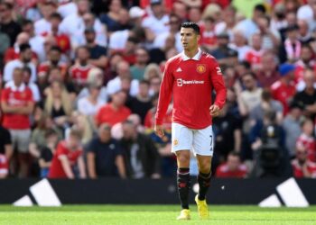 رونالدو قد يرحل لبوروسيا دورتموند!