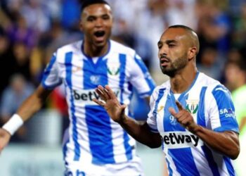 نبيل الزهر يوصي يورغن كلوب بالتعاقد مع يوسف النصيري