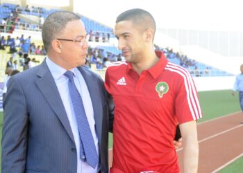 فوزي لقجع يجري إتصالا مع حكيم زياش إستعدادا لعودته للمنتخب المغربي