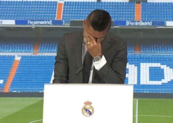 كاسيميرو يبكي في مؤتمر وداع ريال مدريد