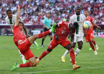 بايرن ميونخ يقع في كمين بوروسيا مونشنغلادباخ