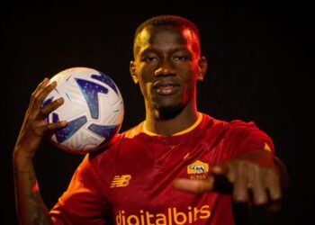 روما الإيطالي يتعاقد مع الغيني مادي كامارا