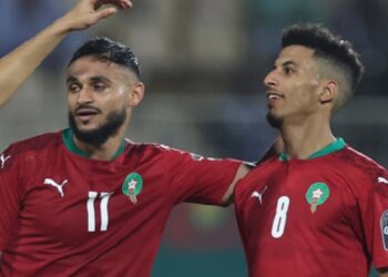 أوناحي وبوفال يتفوقان على مبابي ونيمار كأفضل المراوغين