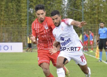 الوداد بستهل حملة الدفاع عن لقبه بالتعادل مع الفتح الرياضي 1-1