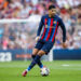 مدافع برشلونة يخضع لجراحة تبعده عن مونديال قطر 2022