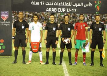 تهنئة مسمومة من تبون الى منتخب الجزائر للناشئين “أشبال ولكن في الميدان أسود”