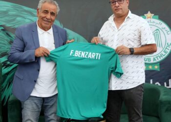 رسمياً… الرجاء الرياضي يقيل فوزي البنزرتي