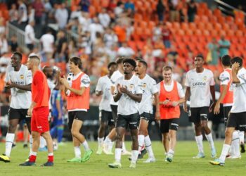 فالنسيا يقسو على خيتافي في الدوري الإسباني
