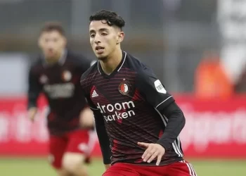 الفيفا تزف خبرا سارا لنوفل بنيس لحمل قميص المنتخب المغربي