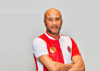 بدر القادوري يغادر الوداد ويؤكد يجب تظهير محيط النادي من بعض الاشخاص الذين يسيئون للنادي و يضربون بقيمه و بتاريخه بطريقة كارثية
