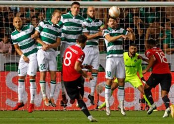 مانشستر يونايتد يفلت من فخ أومونيا نيقوسيا بالدوري الأوروبي