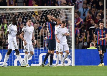 لابورتا يدافع عن المشروع الشاب لبرشلونة