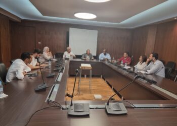 الجامعة تتدارس مشروع تطوير المنافسات الوطنية