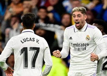 ريال مدريد يجهز على إشبيلية ويواصل تصدر الليغا