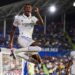 ريال مدريد يهزم خيتافي ويستعيد صدارة الليغا