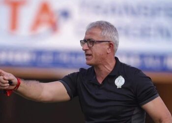 منذر الكبير:” حققنا الأهم بتحقيق الفوز الأول قبل الديربي البيضاوي