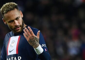 نيمار مطالب بالمثول شخصيا أمام محكمة إسبانية