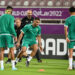 المنتخب الوطني يخوض أول حصة تدريبية بقطر