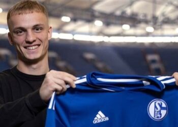 شالكه 04 يتعاقد مع لاعب ماينز