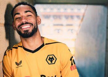 ولفرهامبتون يضم كونيا من أتليتيكو مدريد