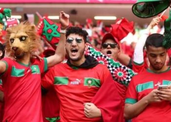 الجماهير المغربية اللاعب رقم واحد وليس 12 في تأهل المنتخب المغربي إلى دور ثمن النهائي (فيفا)