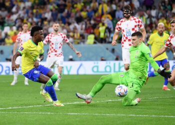 كرواتيا إلى نصف نهائي المونديال بانتصارها على المنتخب البرازيلي