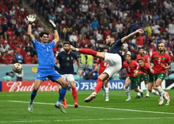 المنتخب المغربي منهزم أمام فرنسا في الشوط الأول