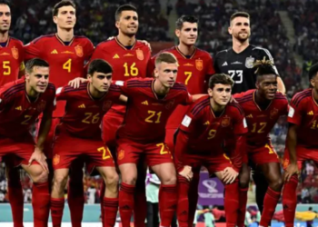 لويس إنريكي يكشف تشكيلة إسبانيا لمواجهة المنتخب المغربي