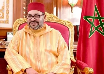 فيديو …الملك محمد السادس يحتفل بتأهل الأسود في شوارع الرباط