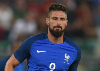 أوليفييه جيرو يصبح الهداف التاريخي لمنتخب فرنسا