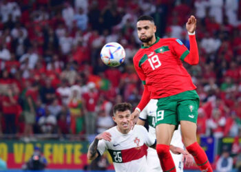 مجلة فرنسية: المنتخب المغربي يحمل الراية العربية في مونديال قطر