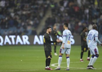 باريس سان جيرمان يفوز بكأس موسم الرياض