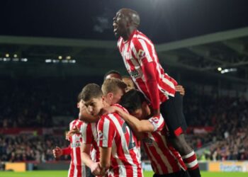 برنتفورد يقسو على ليفربول في الدوري الإنجليزي