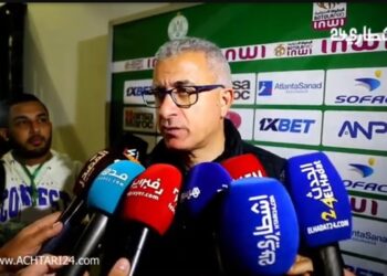 مندر لكبير “حرام نخسرو قدام هاد الجمهور” وهذا رده على إستبعاد بنجديدة وأكسل مايي