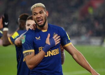 تغريم لاعب نيوكاسل 29 ألف إسترليني