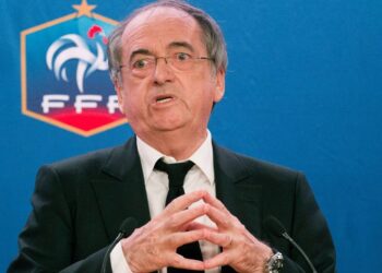 لوغريه يواجه تهم التحرش بموظفات الاتحاد الفرنسي