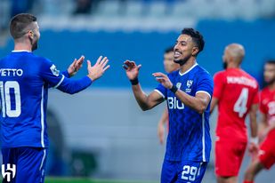الهلال السعودي يطيح بشباب الأهلي الإماراتي